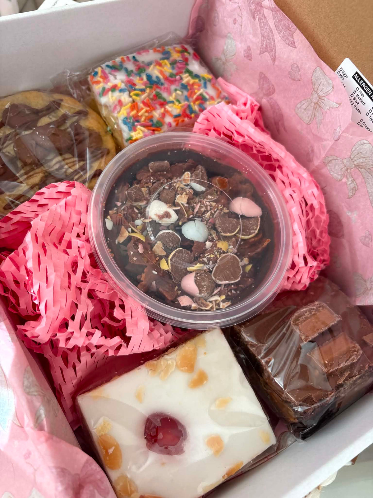 Mystery bake box